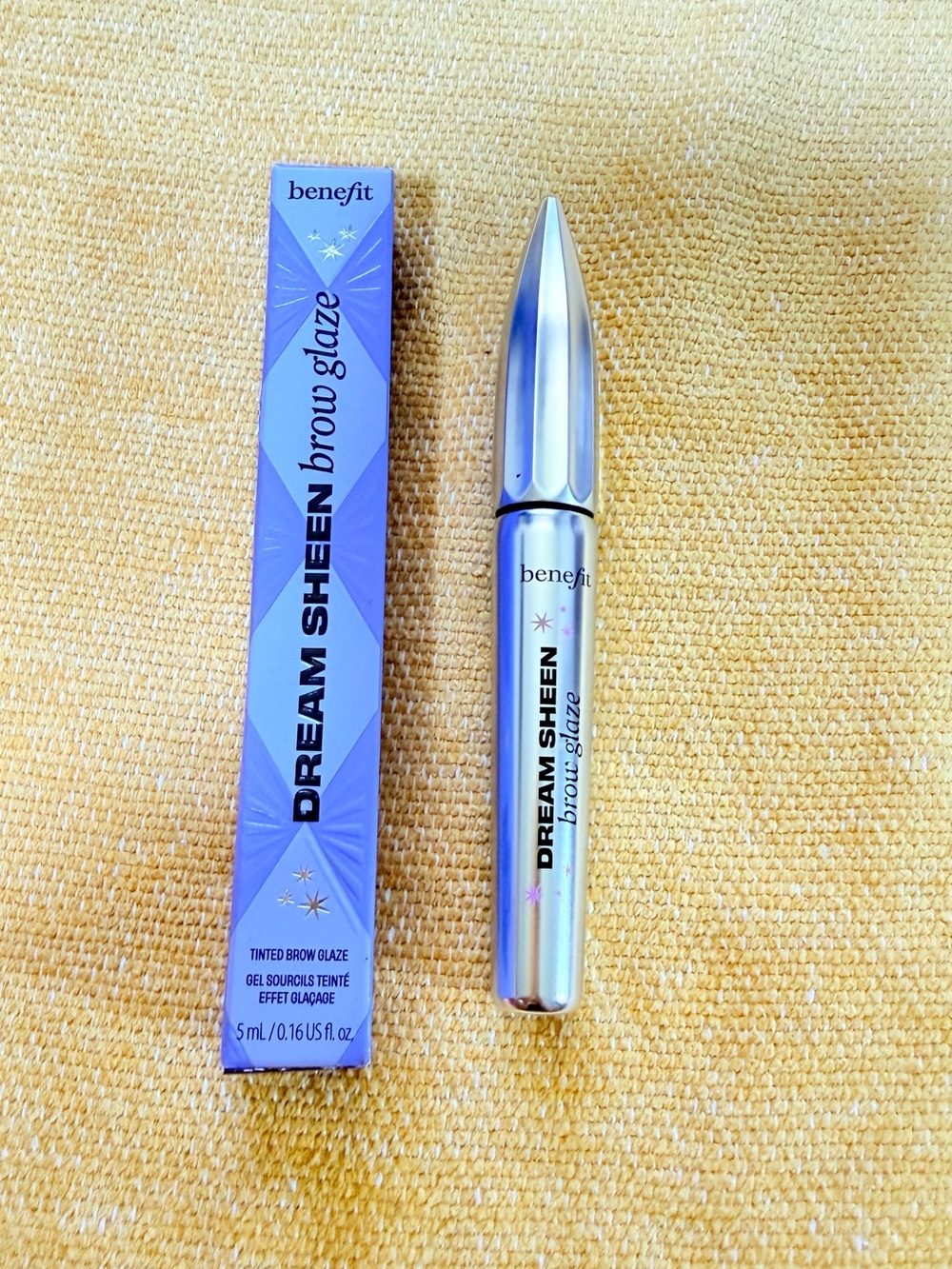 Benefit Dream Sheen Tinted Brow Glaze shade deep